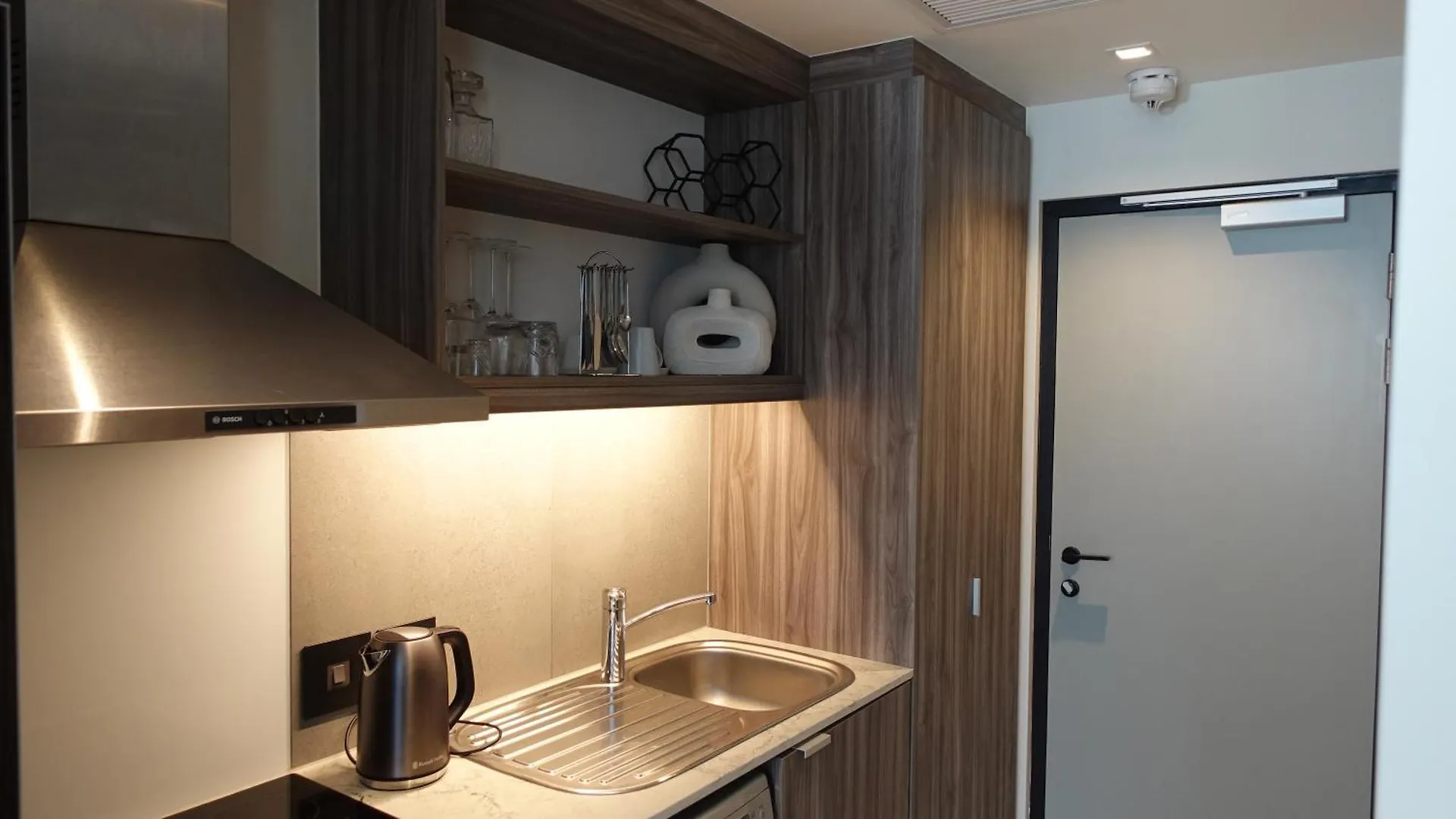 Modern 1 Bedroom At Foreshore Place Mountain Views & Walk To V&A ケープタウン